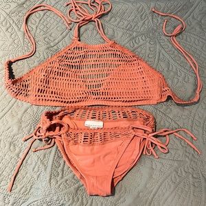 Robin Piccone bikini